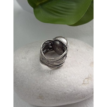 Vintage 925 Sterling Silver Pearl Ring Size 4