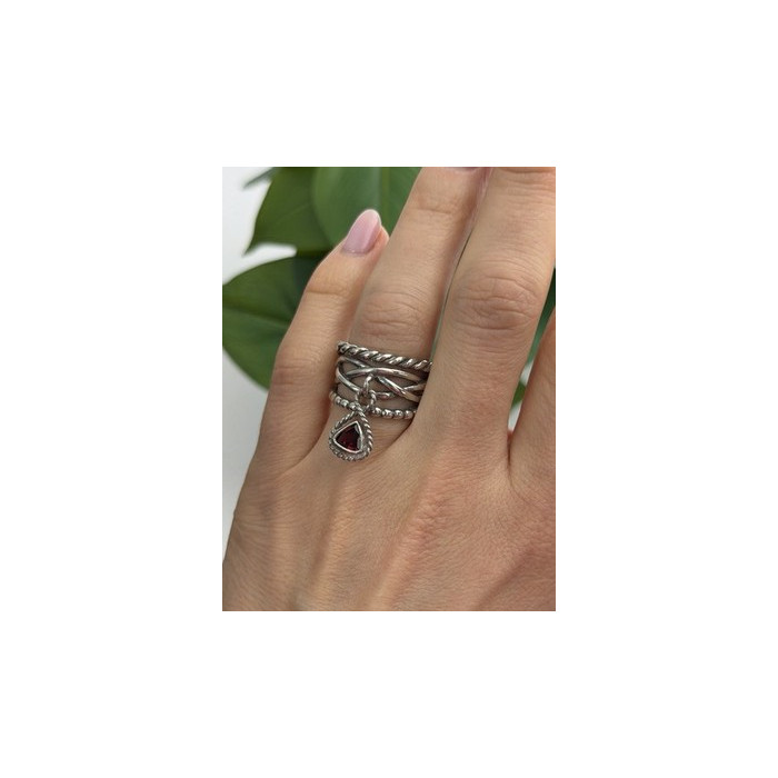 Israel 925 Sterling Silver Garnet Ring Size 7.5