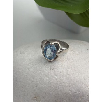 925 Sterling Silver Blue Topaz Ring Size 7.5