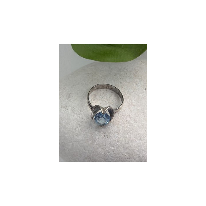 925 Sterling Silver Blue Topaz Ring Size 7.5