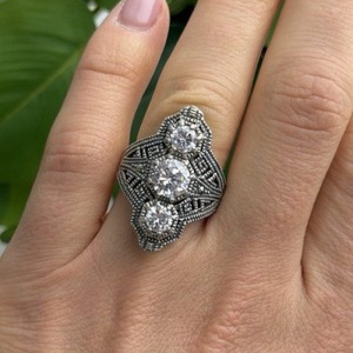 Vintage 925 Sterling Silver Cz & Marcasite Ring Size 6