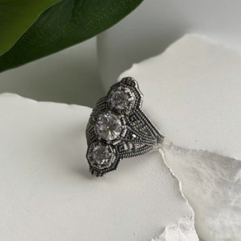 Vintage 925 Sterling Silver Cz & Marcasite Ring Size 6
