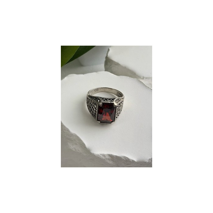 Men's 925 Sterling Silver Garnet Ring Size 12