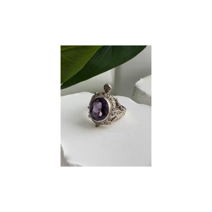 925 Sterling Silver Turtle Amethyst & Marcasite Ring Size 6