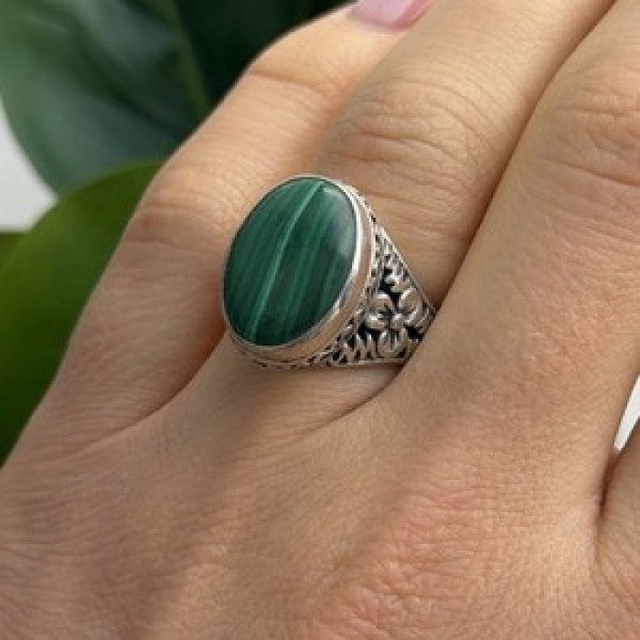 Vintage 925 Sterling Silver Malachite Ring Size 7