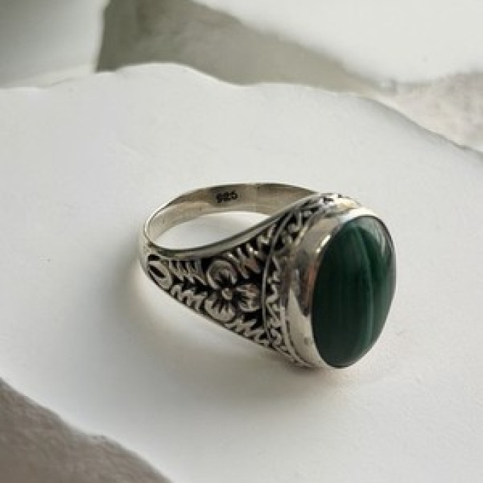 Vintage 925 Sterling Silver Malachite Ring Size 7