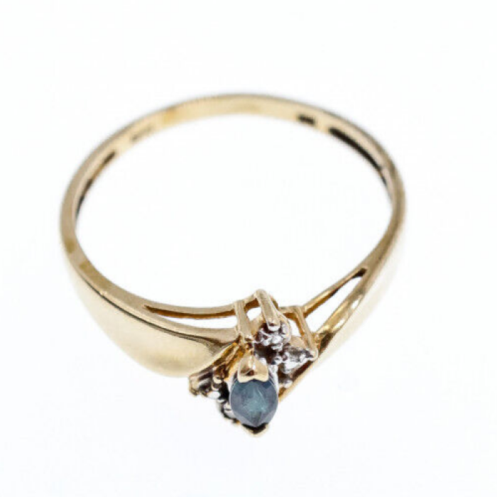 10K Yellow Gold Blue Spinel & Diamonds Ring Size 8