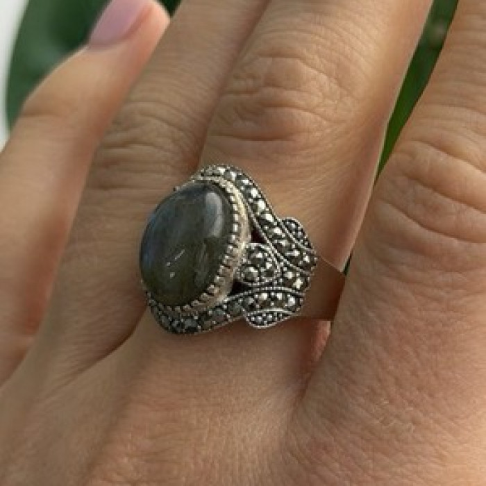 925 Sterling Silver Labradorite & Marcasite Ring Size 10