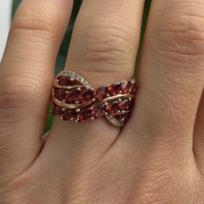 925 Sterling Silver Rose Gold Plated Garnet & Beryl Ring Size 7