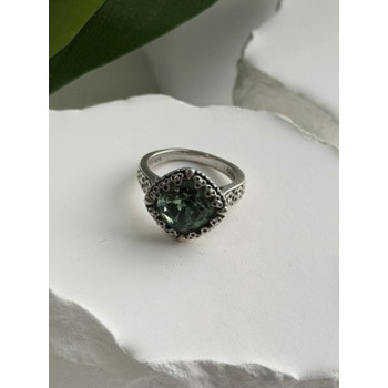 925 Sterling Silver Cushion-Cut Green Peridot Ring Size 5.5