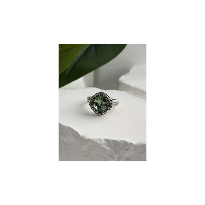 925 Sterling Silver Cushion-Cut Green Peridot Ring Size 5.5