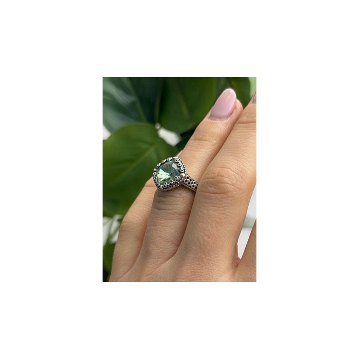 925 Sterling Silver Cushion-Cut Green Peridot Ring Size 5.5