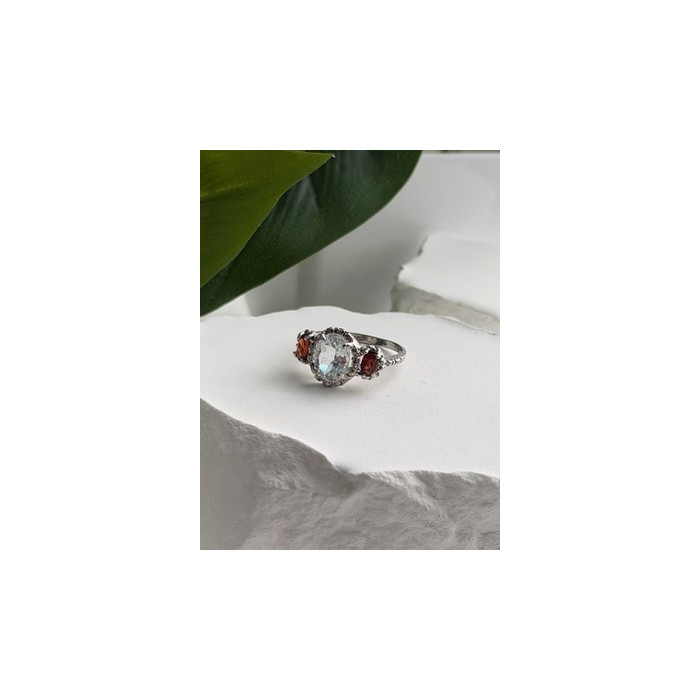 925 Sterling Silver Beryl & Garnet Ring Size 6.5