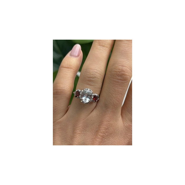 925 Sterling Silver Beryl & Garnet Ring Size 6.5