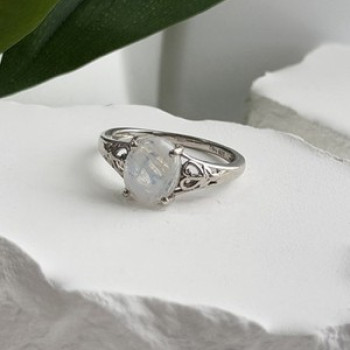 Djoy 925 Sterling Silver Moonstone Ring Size 9