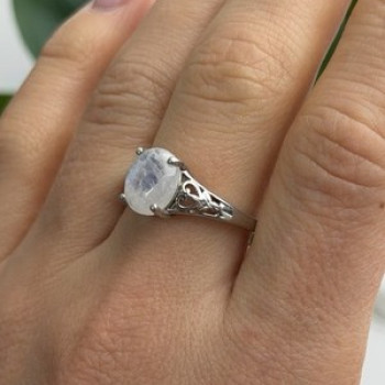 Djoy 925 Sterling Silver Moonstone Ring Size 9