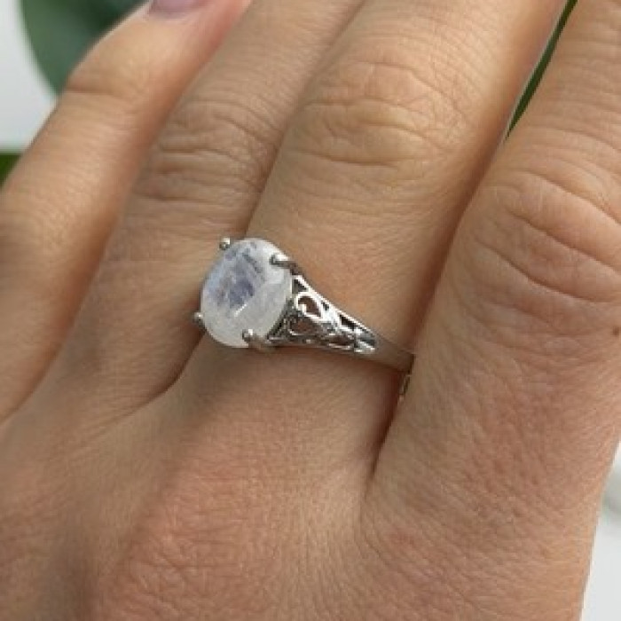 Djoy 925 Sterling Silver Moonstone Ring Size 9