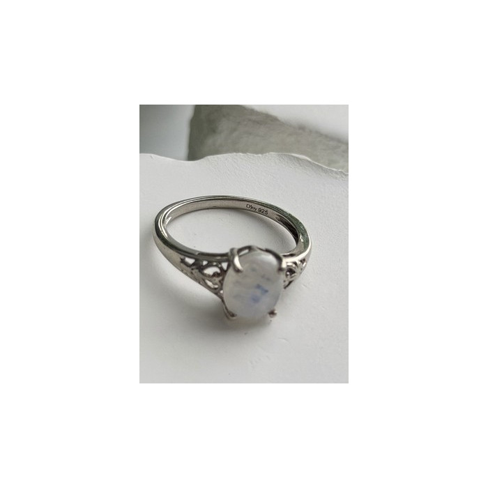 Djoy 925 Sterling Silver Moonstone Ring Size 9