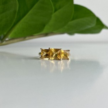 10K Yellow Gold Heliodor Ring Size 7.25