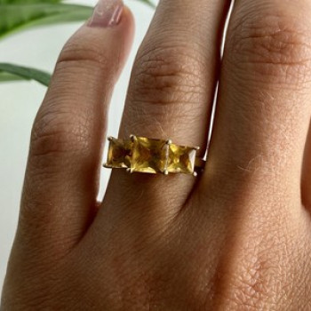 10K Yellow Gold Heliodor Ring Size 7.25