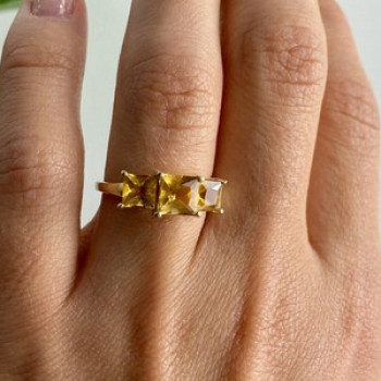 10K Yellow Gold Heliodor Ring Size 7.25