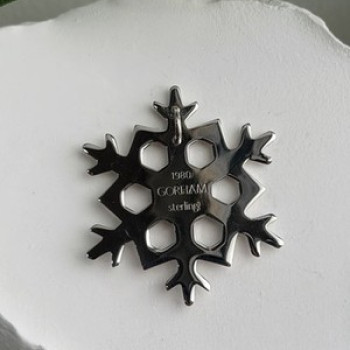 1980 Gorham 925 Sterling Silver Snowflake Pendant
