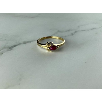 10K YELLOW GOLD RUBY & DIAMONDS RING SIZE 6.75