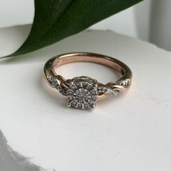 925 Sterling Silver Rose Gold Plated  Diamond  0.07 ctw Ring Size 7