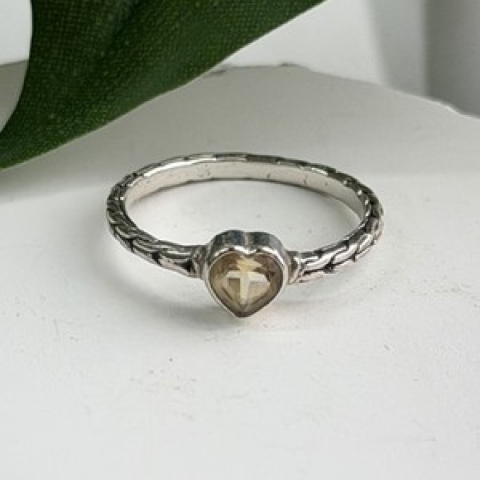 ATI 925 Sterling Silver Citrine Heart  Ring Size 6.5