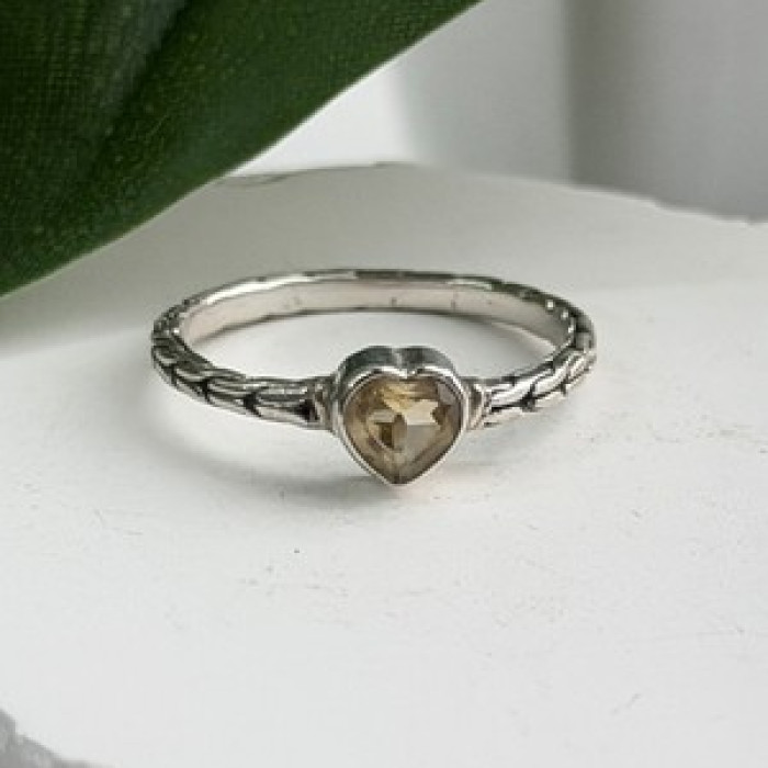 ATI 925 Sterling Silver Citrine Heart  Ring Size 6.5