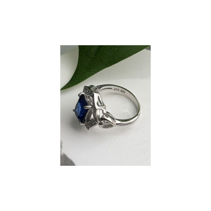 925 Sterling Silver Sapphire & Beryl Ring Size 5.5