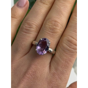 Beautiful Vintage 925 Sterling Silver Amethyst Ring Size 9