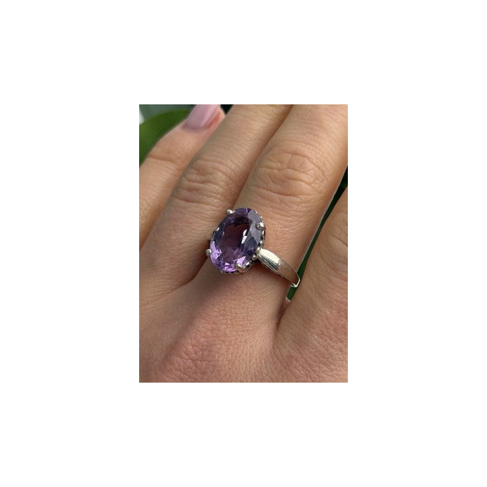 Beautiful Vintage 925 Sterling Silver Amethyst Ring Size 9