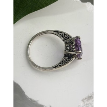 Beautiful Vintage 925 Sterling Silver Amethyst Ring Size 9