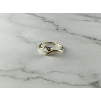 14K YELLOW GOLD DIAMONDS RING SIZE 6.75