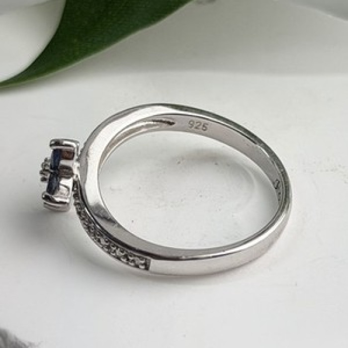 Faith 925 Sterling Silver Sapphire Cross Ring Size 8.5