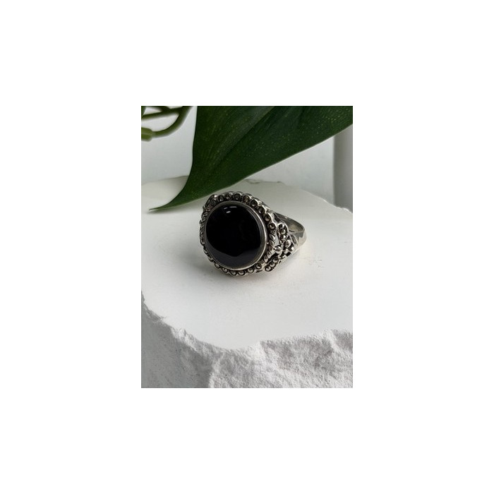 Vintage 925 Sterling Silver Black Onyx & Marcasite Ring Size 9