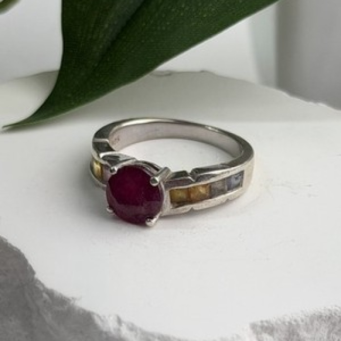 TGGC 925 Sterling Silver Ruby & Multi Color Spinel Stones Ring Size 8