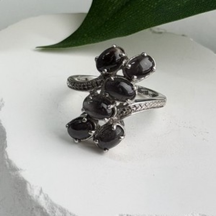 925 Sterling Silver Black Star Sapphire Ring Size 7