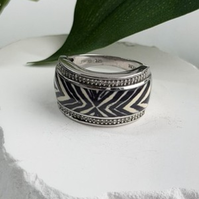 JWBR 925 Sterling Silver Enamel Zebra Stripe Diamonds Ring Size 8