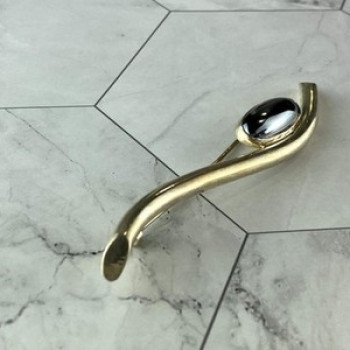 Vintage 925 Sterling Silver Hematite Brooch