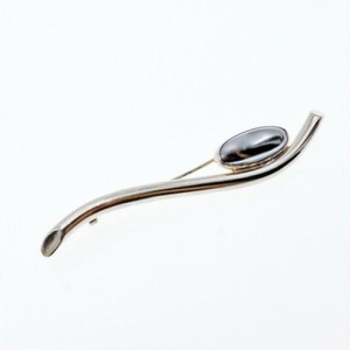 Vintage 925 Sterling Silver Hematite Brooch
