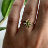 10K Yellow Gold Peridot & Diamonds Ring Size 7