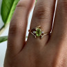 10K Yellow Gold Peridot & Diamonds Ring Size 7