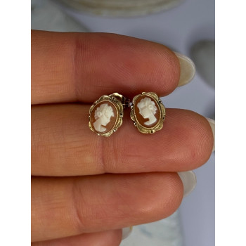 10K Yellow Gold Vintage Oval Cameo Stud Earrings Length 0.40 Inch