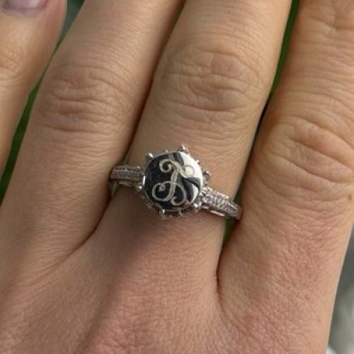AshleyMaria Monogram 925 Sterling Silver Ring Size 8