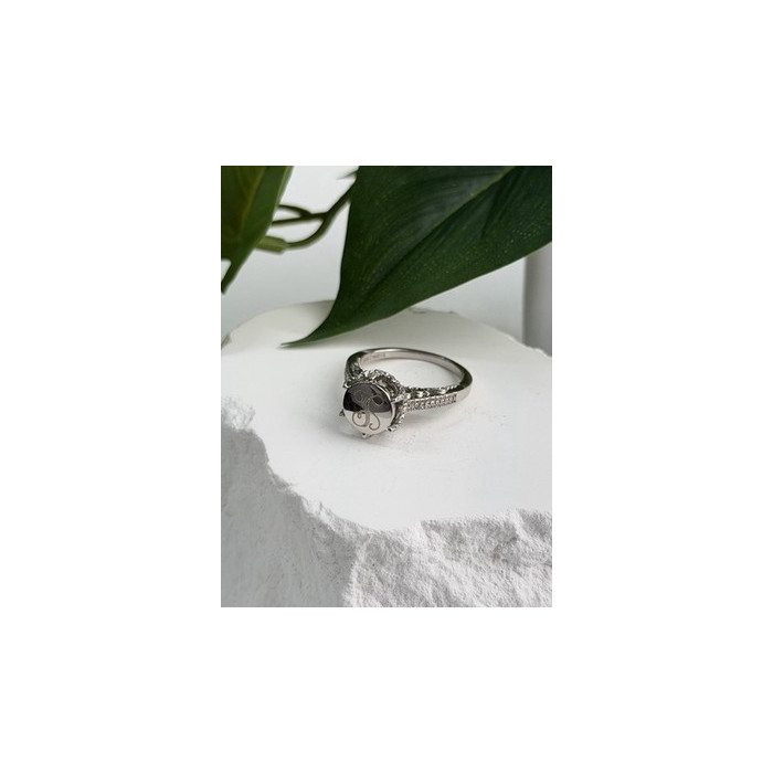 AshleyMaria Monogram 925 Sterling Silver Ring Size 8