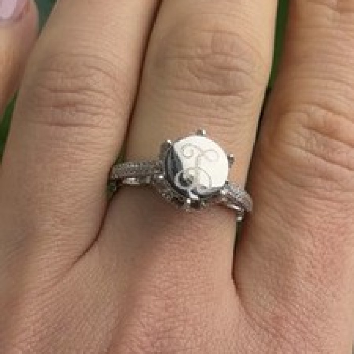 AshleyMaria Monogram 925 Sterling Silver Ring Size 8