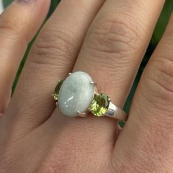 Joy 925 Sterling Silver Jade & Peridot Ring Size 10