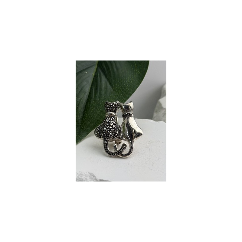 Two Cats 925 Sterling Silver Marcasite Brooch